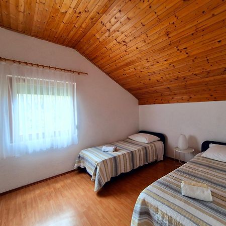 Apartments Bele Maslenica Exterior photo