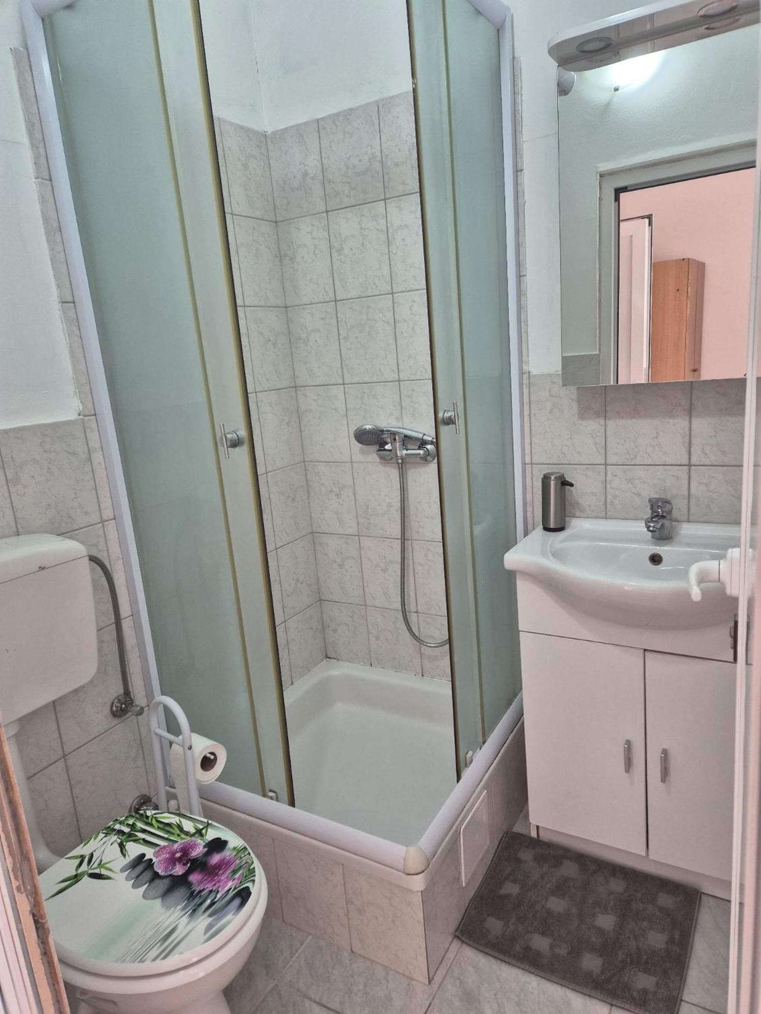 Apartments Bele Maslenica Exterior photo